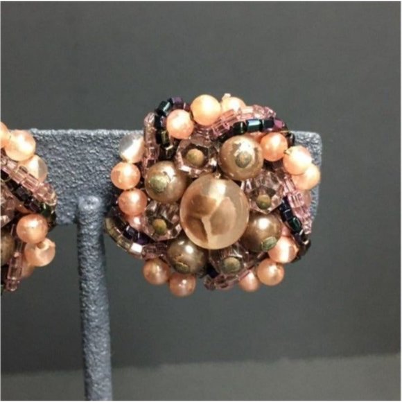 Vintage Clip On Earrings Seed Bead Cluster Peach Purple Brown Retro BoHo Granny - Picture 2 of 6